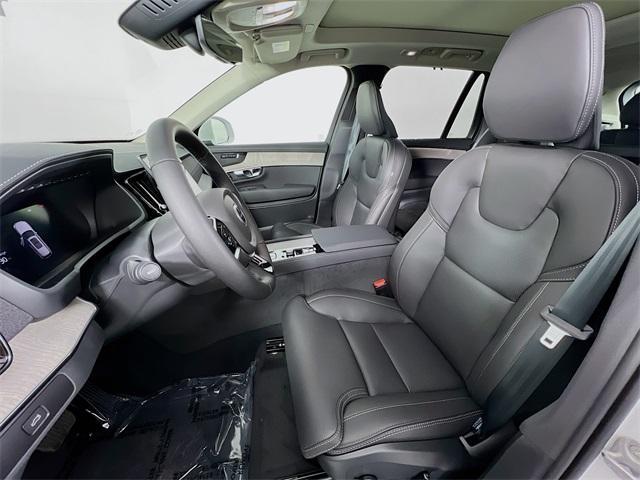 new 2025 Volvo XC90 car, priced at $73,995