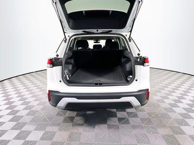 new 2025 Volkswagen Tiguan car, priced at $33,877