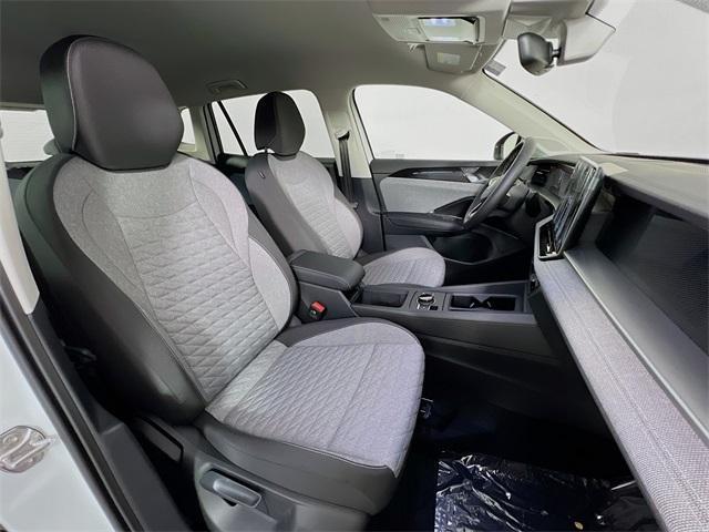 new 2025 Volkswagen Tiguan car, priced at $33,877