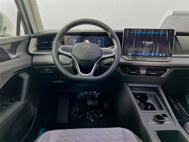 new 2025 Volkswagen Tiguan car, priced at $33,877
