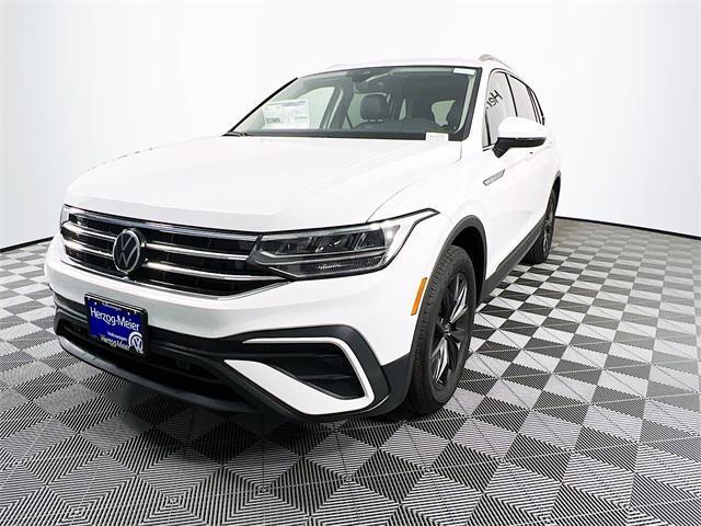 new 2024 Volkswagen Tiguan car, priced at $36,183