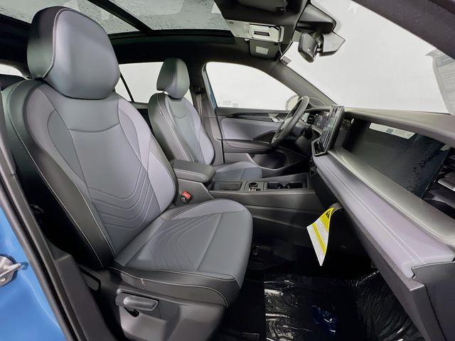 new 2025 Volkswagen Tiguan car, priced at $40,671