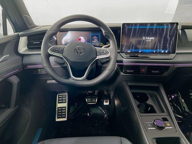 new 2025 Volkswagen Tiguan car, priced at $40,671