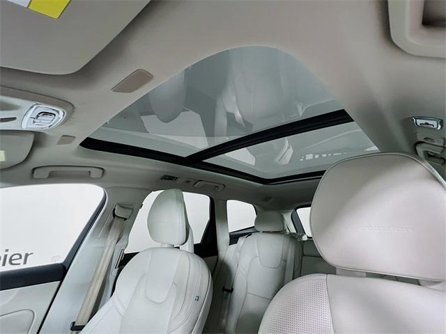 used 2018 Volvo XC60 car, priced at $15,988