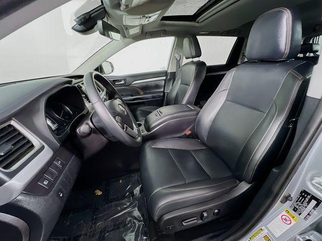 used 2019 Toyota Highlander Hybrid car, priced at $26,488