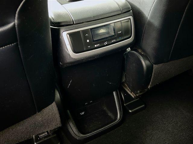 used 2019 Toyota Highlander Hybrid car, priced at $26,488