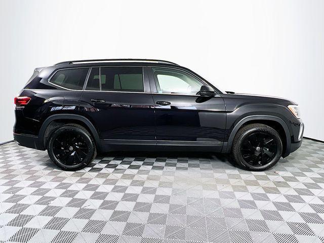 new 2026 Volkswagen Atlas car, priced at $48,645