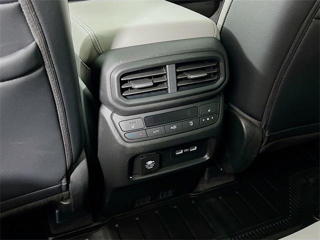 used 2023 Honda Pilot car, priced at $46,588