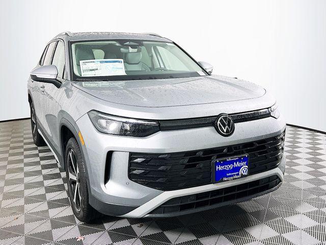 new 2025 Volkswagen Tiguan car, priced at $36,377