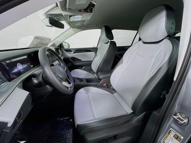 new 2025 Volkswagen Tiguan car, priced at $36,377