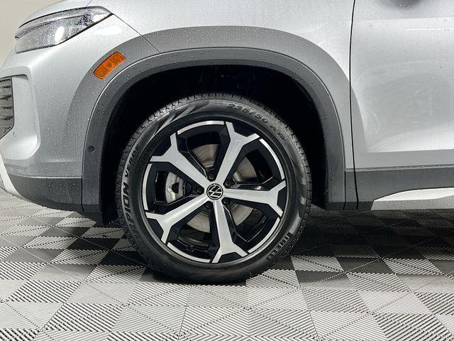 new 2025 Volkswagen Tiguan car, priced at $36,377