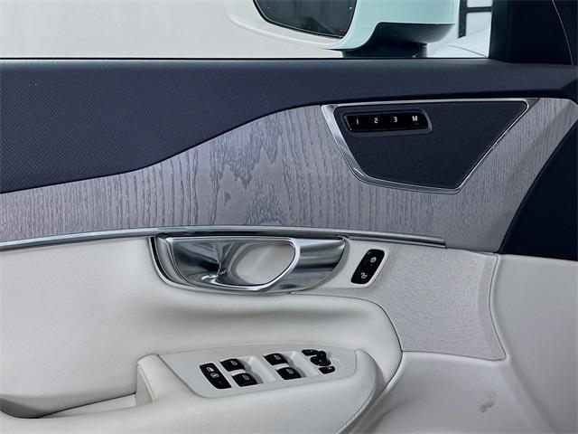 new 2025 Volvo XC90 car, priced at $66,465