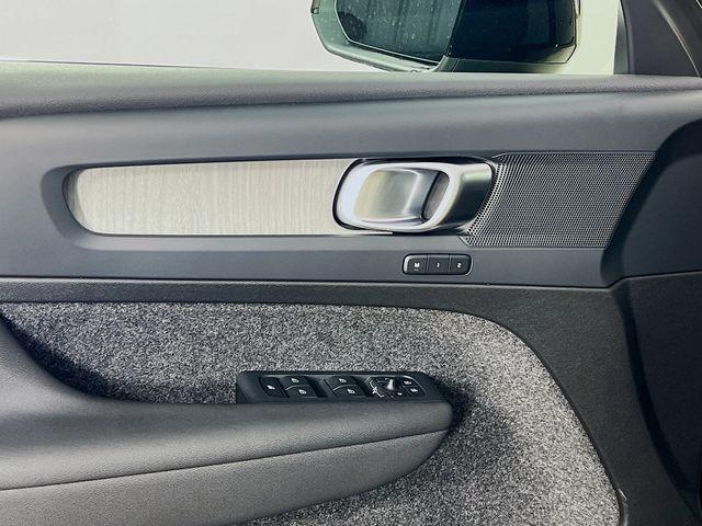 used 2025 Volvo XC40 car, priced at $44,025