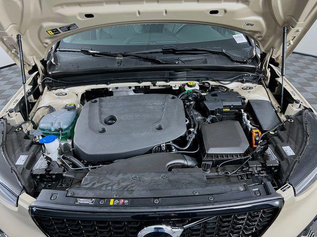 used 2025 Volvo XC40 car, priced at $44,025