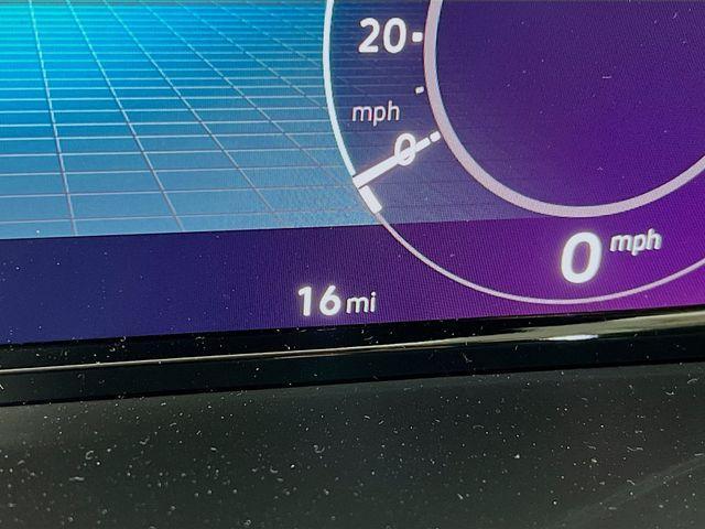 new 2025 Volkswagen Atlas car, priced at $56,244