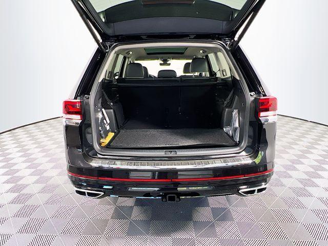 new 2025 Volkswagen Atlas car, priced at $56,244