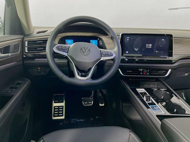 new 2025 Volkswagen Atlas car, priced at $56,244