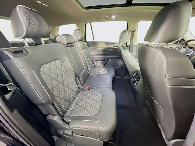 new 2025 Volkswagen Atlas car, priced at $56,244