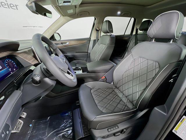 new 2025 Volkswagen Atlas car, priced at $56,244