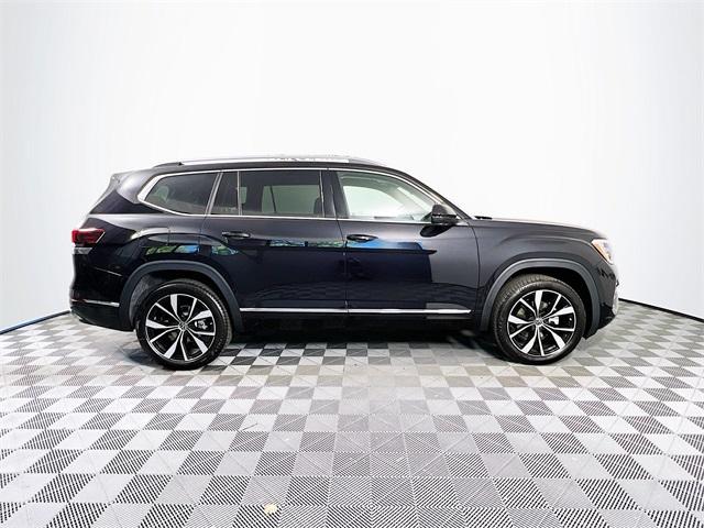 new 2025 Volkswagen Atlas car, priced at $56,244