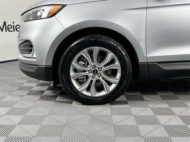 used 2024 Ford Edge car, priced at $29,588