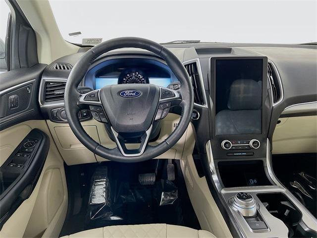 used 2024 Ford Edge car, priced at $29,588