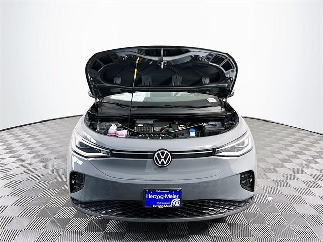 new 2025 Volkswagen ID.4 car, priced at $56,176
