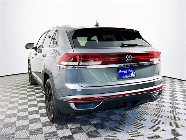 new 2025 Volkswagen Atlas Cross Sport car, priced at $47,746
