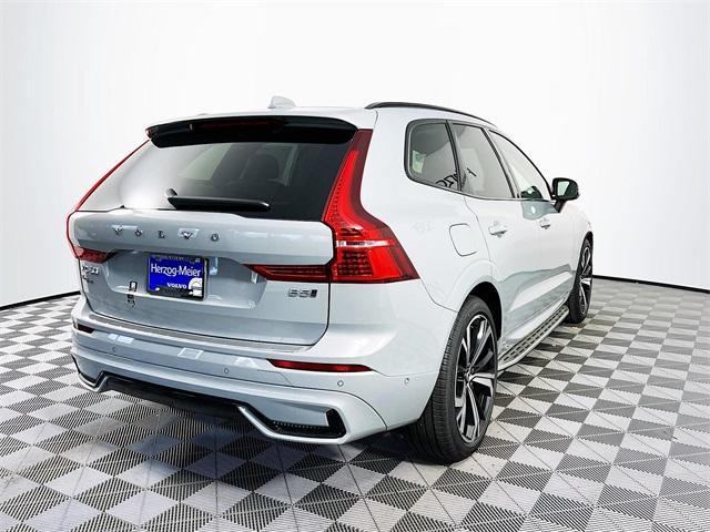 new 2025 Volvo XC60 car, priced at $64,555