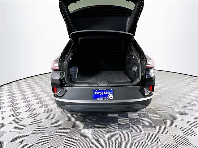 new 2025 Volkswagen ID.4 car, priced at $51,076