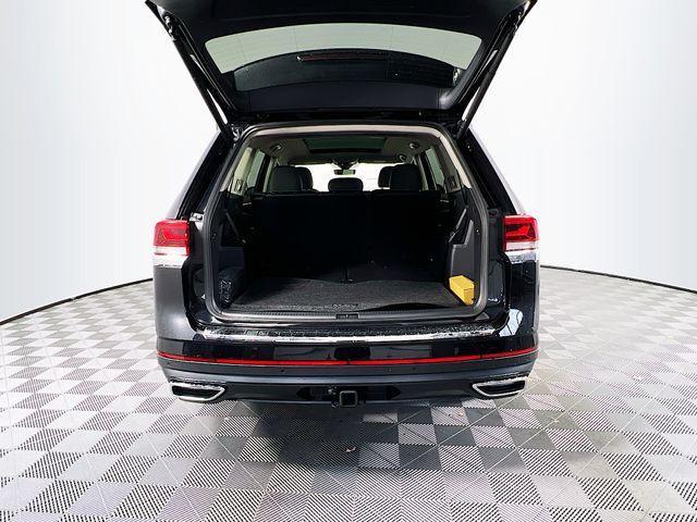 new 2026 Volkswagen Atlas car, priced at $52,339