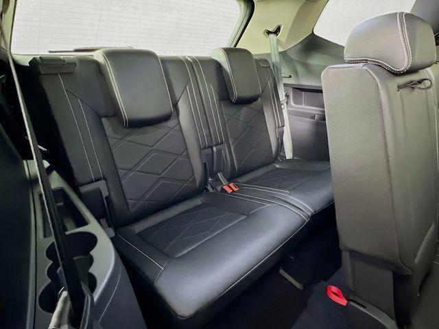 new 2025 Volkswagen Atlas car, priced at $46,787