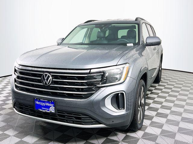 new 2025 Volkswagen Atlas car, priced at $46,787