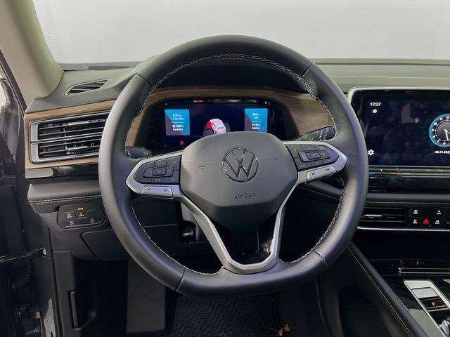 new 2025 Volkswagen Atlas car, priced at $46,787