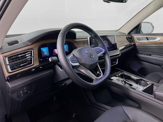 new 2025 Volkswagen Atlas car, priced at $46,787