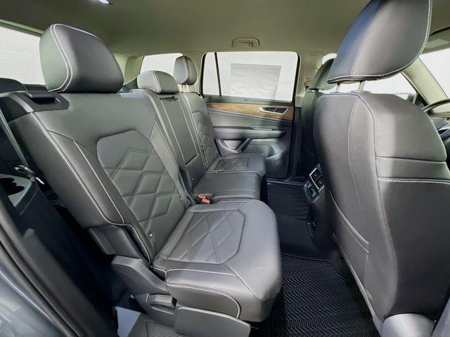 new 2025 Volkswagen Atlas car, priced at $46,787