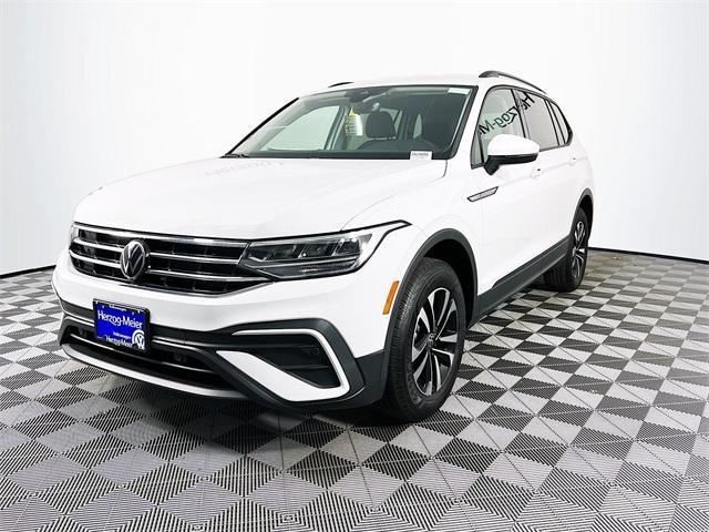 new 2024 Volkswagen Tiguan car, priced at $32,508