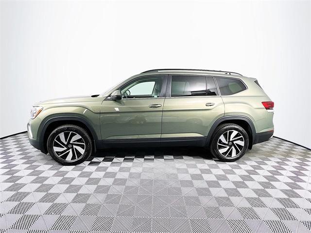 new 2025 Volkswagen Atlas car, priced at $47,662