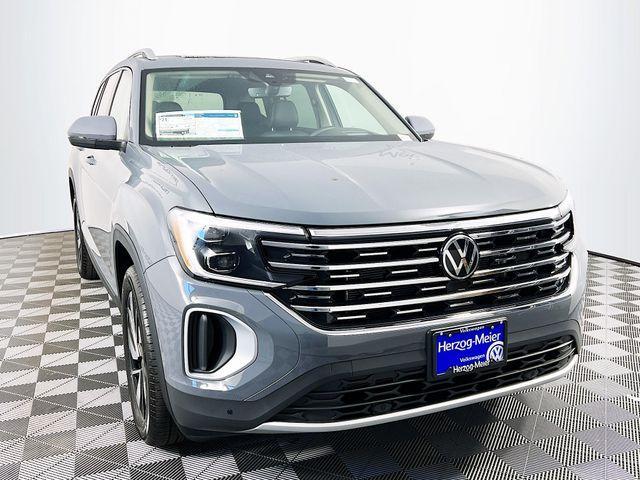 new 2026 Volkswagen Atlas car, priced at $53,489