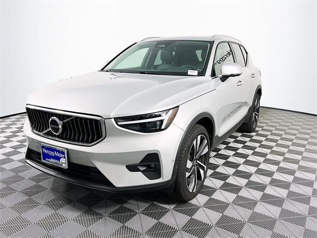 new 2024 Volvo XC40 car, priced at $51,235