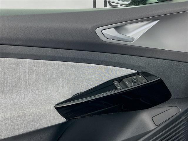 new 2025 Volkswagen ID.4 car, priced at $51,076