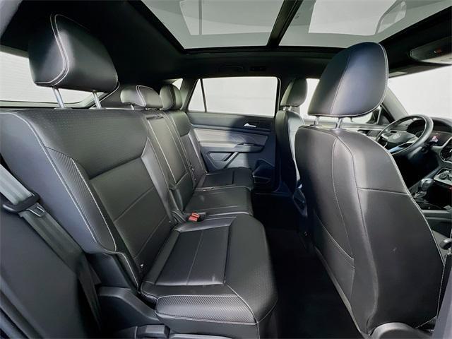 used 2022 Volkswagen Atlas Cross Sport car, priced at $27,500