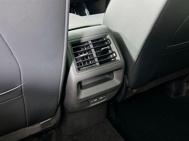 new 2025 Volkswagen Tiguan car, priced at $37,577