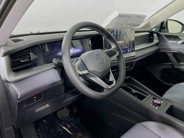 new 2025 Volkswagen Tiguan car, priced at $37,577