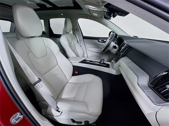 new 2024 Volvo XC60 car, priced at $58,425