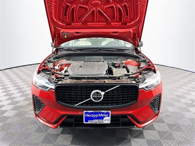 new 2024 Volvo XC60 car, priced at $58,425