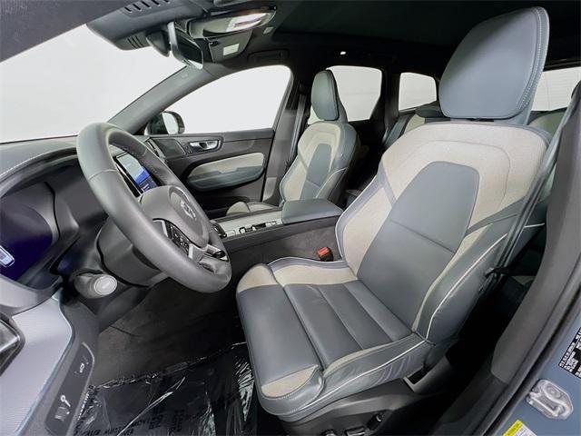 used 2022 Volvo XC60 car, priced at $40,988