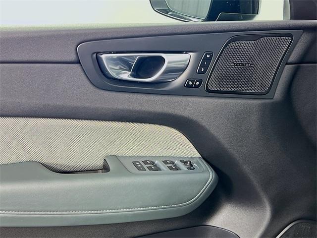 used 2022 Volvo XC60 car, priced at $40,988