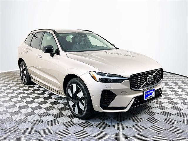 new 2025 Volvo XC60 car, priced at $70,150