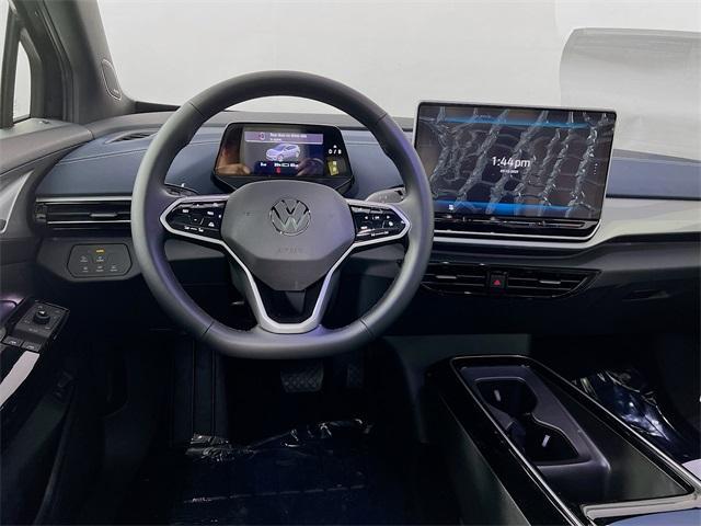 new 2025 Volkswagen ID.4 car, priced at $59,781
